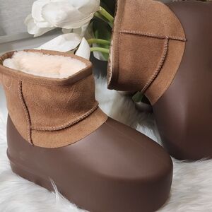 Ugg Classic Mini Pumped Molded Women's Boot Brand New